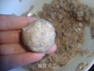 清汆鲅鱼丸的做法步骤：5