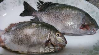 酸梅汁蒸泥鯭的做法步骤：1
