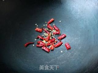 蒜臼捣河虾的做法步骤：1