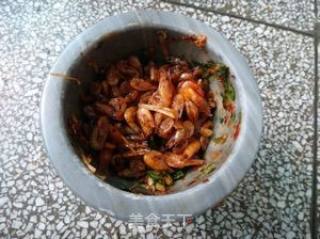 蒜臼捣河虾的做法步骤：7