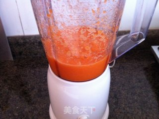 胡萝卜蒸饺的做法步骤：1