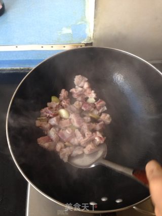 咖喱牛腩的做法步骤：6