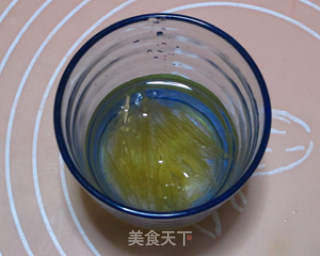 酸奶慕斯杯的做法步骤：2