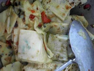 剁椒炒饼的做法步骤：7