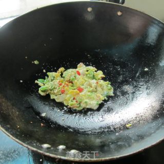 辣椒鸡蛋炒粉的做法步骤：6