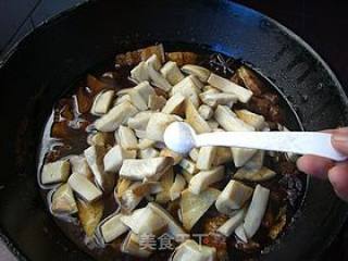 杏鲍菇红烧肉的做法步骤：11