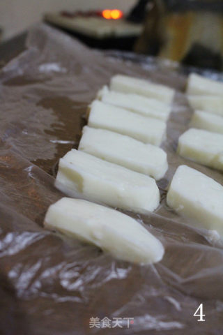蛋皮鲜奶的做法步骤：4