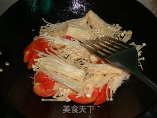【蔬菜牛肉面】---给午餐换个口味哦，营养又实惠的做法步骤：5