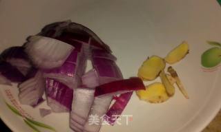 泰式炒大闸蟹的做法步骤：2