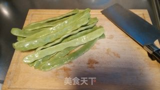刀豆炒鸡块的做法步骤：2