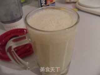 香蕉奶昔的做法步骤：4