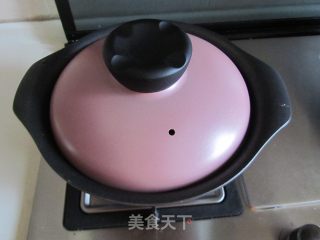 菠菜蘑菇汆丸汤的做法步骤：4