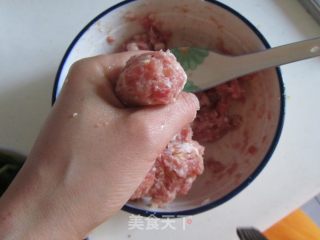 菠菜蘑菇汆丸汤的做法步骤：5
