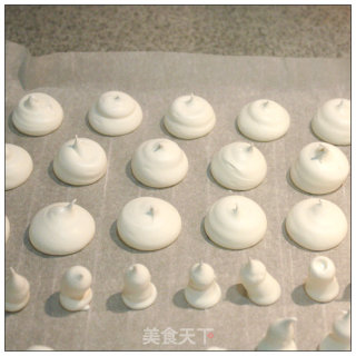 采姑娘的小蘑菇-----蛋白霜小蘑菇的做法步骤：6