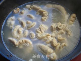 剁椒拌大肠的做法步骤：1