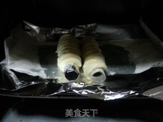奶油草莓蔓越莓酥皮夹心卷的做法步骤：5