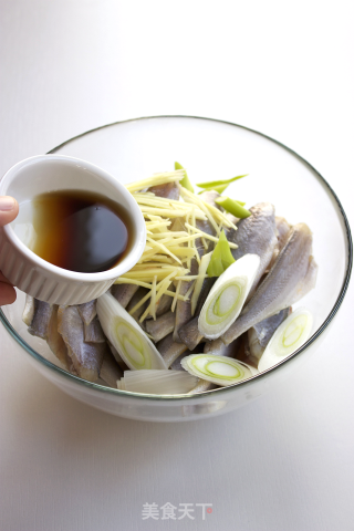 【香酥小黄鱼】24张图详解新手零失败的秘密的做法步骤：14