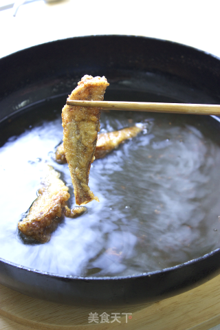 【香酥小黄鱼】24张图详解新手零失败的秘密的做法步骤：24