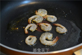 【法式面包配苹果黑椒鲜虾】的做法步骤：9