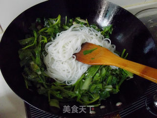 素炒米粉的做法步骤：6