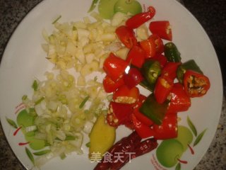 土豆炖排骨的做法步骤：2