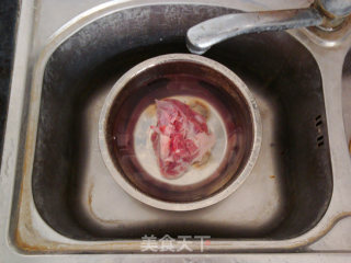 ＜西北菜＞孜然羊肉的做法步骤：1