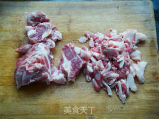 ＜西北菜＞孜然羊肉的做法步骤：2