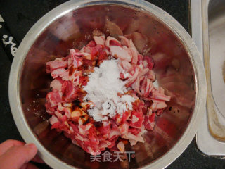 ＜西北菜＞孜然羊肉的做法步骤：3