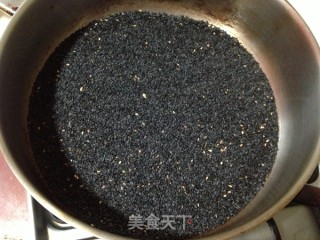 芝麻糊的做法步骤：3