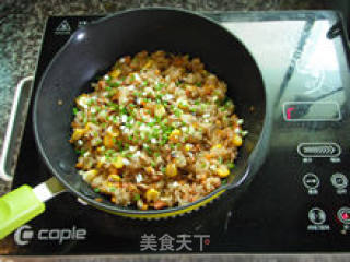 【手卷蛋包饭】--- 周末和孩子一起体验厨房生活的做法步骤：6