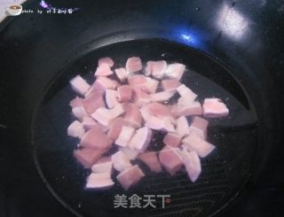 板栗红烧肉的做法步骤：4