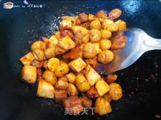 板栗红烧肉的做法步骤：8