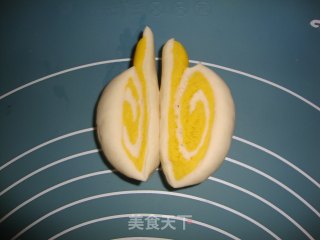 南瓜蝴蝶花卷——蝴蝶飞了的做法步骤：11