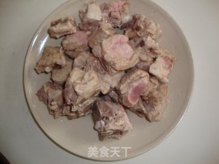 山药排骨汤——一碗浓汤  一份暖暖的的爱的做法步骤：1