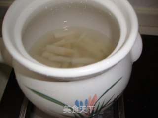 山药排骨汤——一碗浓汤  一份暖暖的的爱的做法步骤：5
