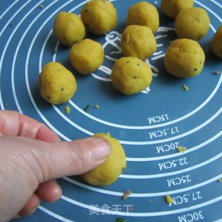 豆沙馅烤饼的做法步骤：7