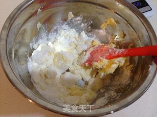 蔓越莓饼干的做法步骤：1