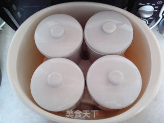 山药莲子炖乌鸡的做法步骤：5