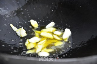 仔虾荷包蛋的做法步骤：3