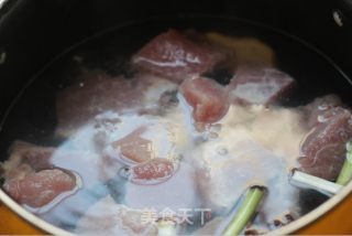 自制肉松的做法步骤：4