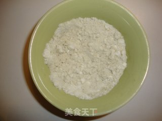 抹茶马卡龙——美丽的裙边终于出现的做法步骤：1