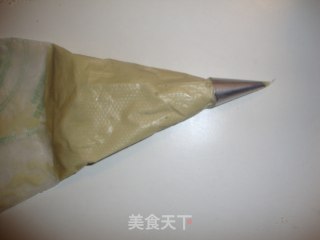 抹茶马卡龙——美丽的裙边终于出现的做法步骤：5