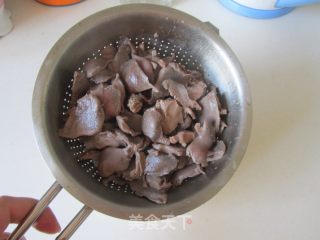 双椒爆鸭胗的做法步骤：6