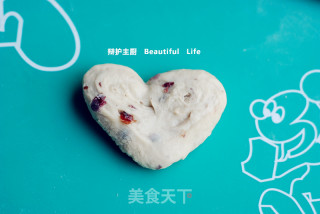 可爱心形蔓越莓小餐包的做法步骤：7