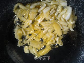 诺诺的蒜香鳝丝的做法步骤：3