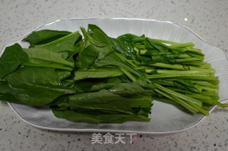 干煸菠菜的做法步骤：2