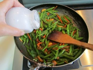 小炒刀豆丝的做法步骤：9