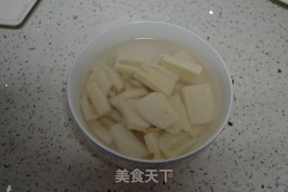 莲藕炒手剥虾的做法步骤：7