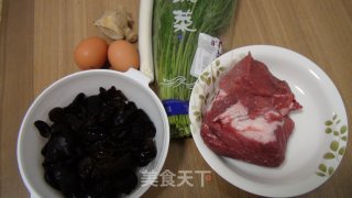 茴香水饺的做法步骤：1