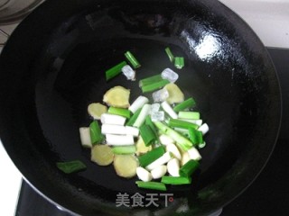 老菜新做---葱烧排骨的做法步骤：8